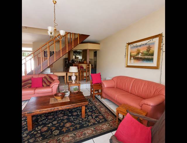 2 BEDROOM DUPLEX FOR SALE IN THREE RIVERS